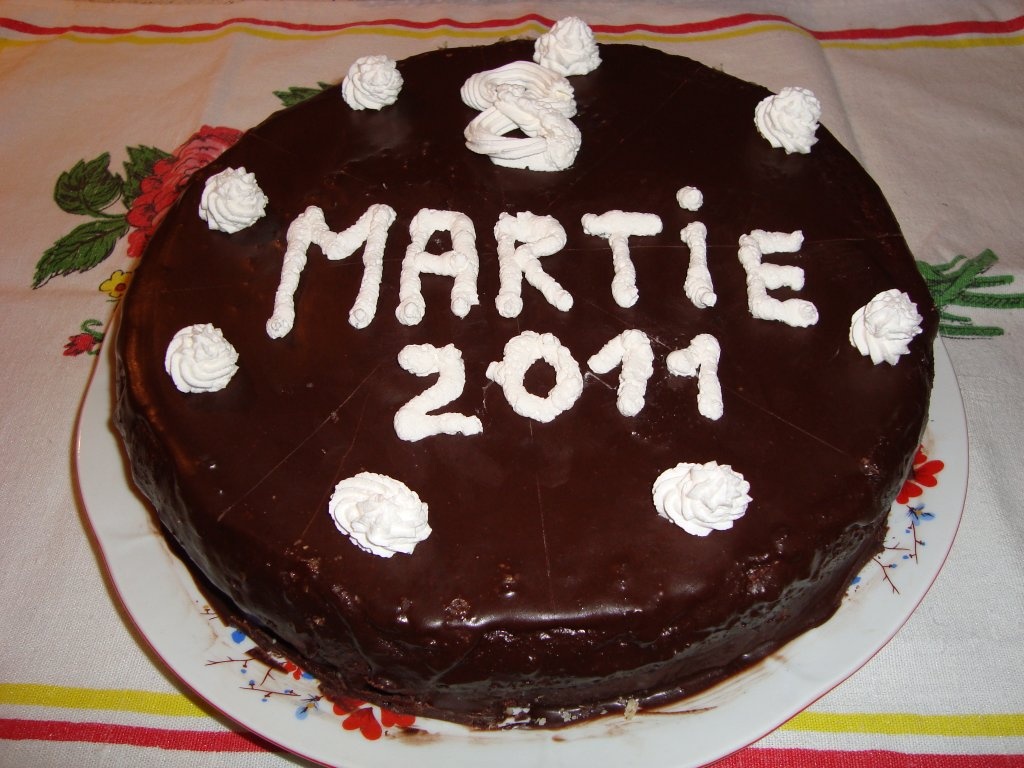 Tort de ciocolata de 8 Martie
