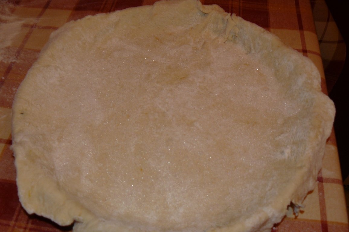 Turtă cu mere glasate