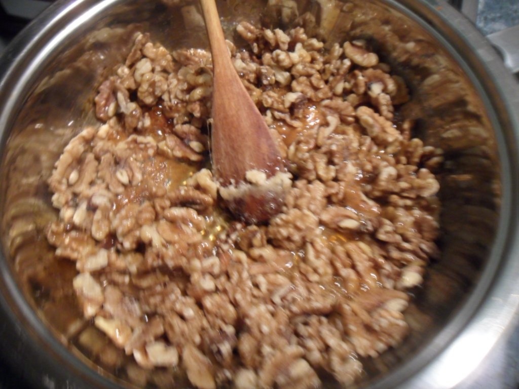 Placinta cu branza dulce si nuci