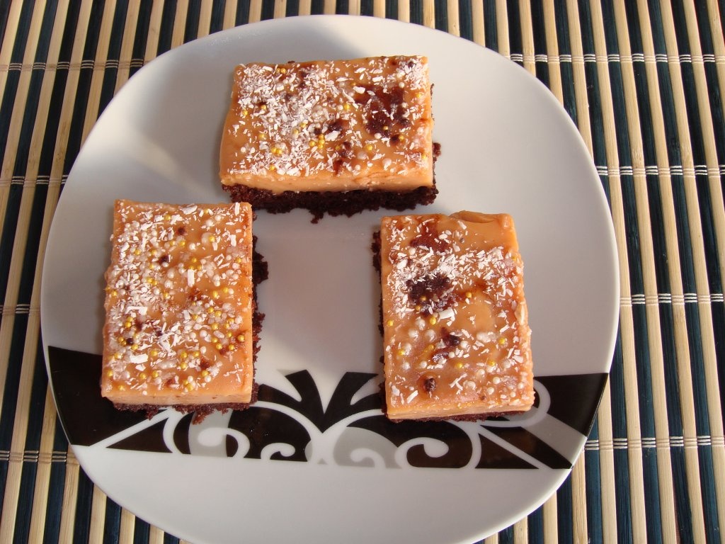 Prajitura pufoasa cu budinca