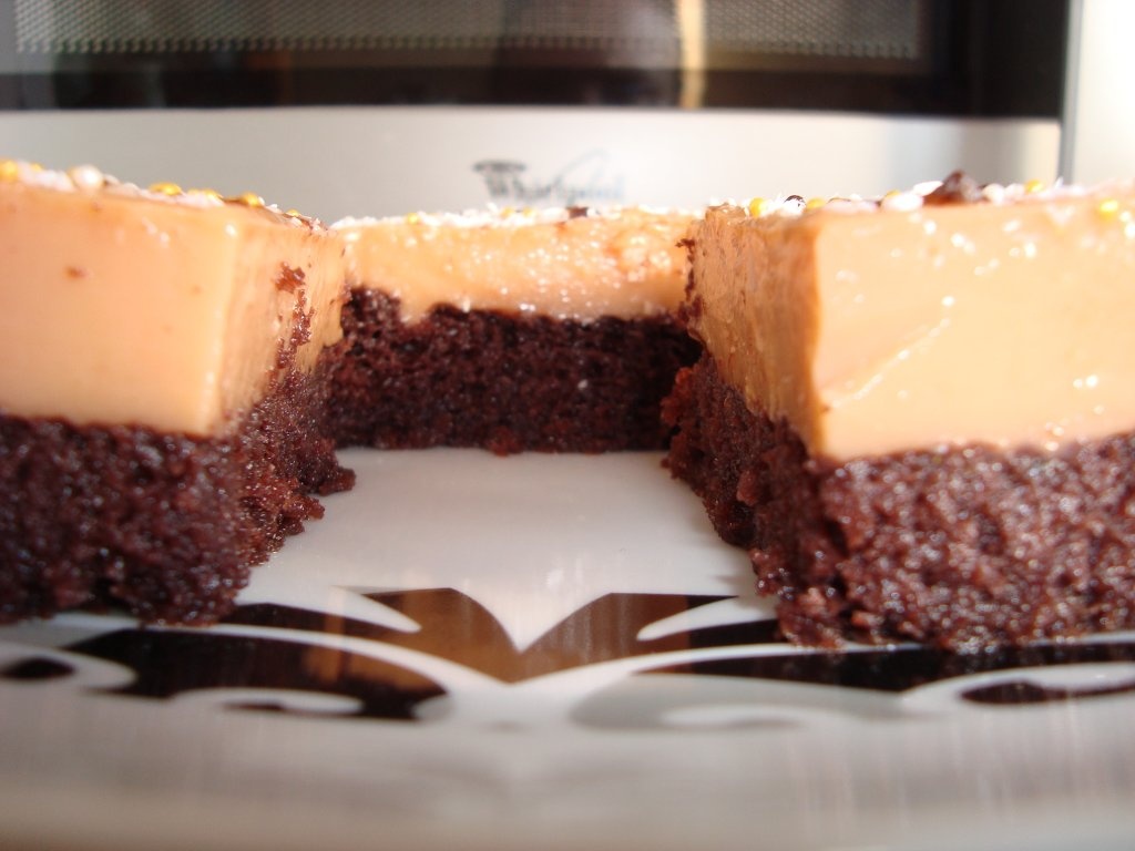 Prajitura pufoasa cu budinca