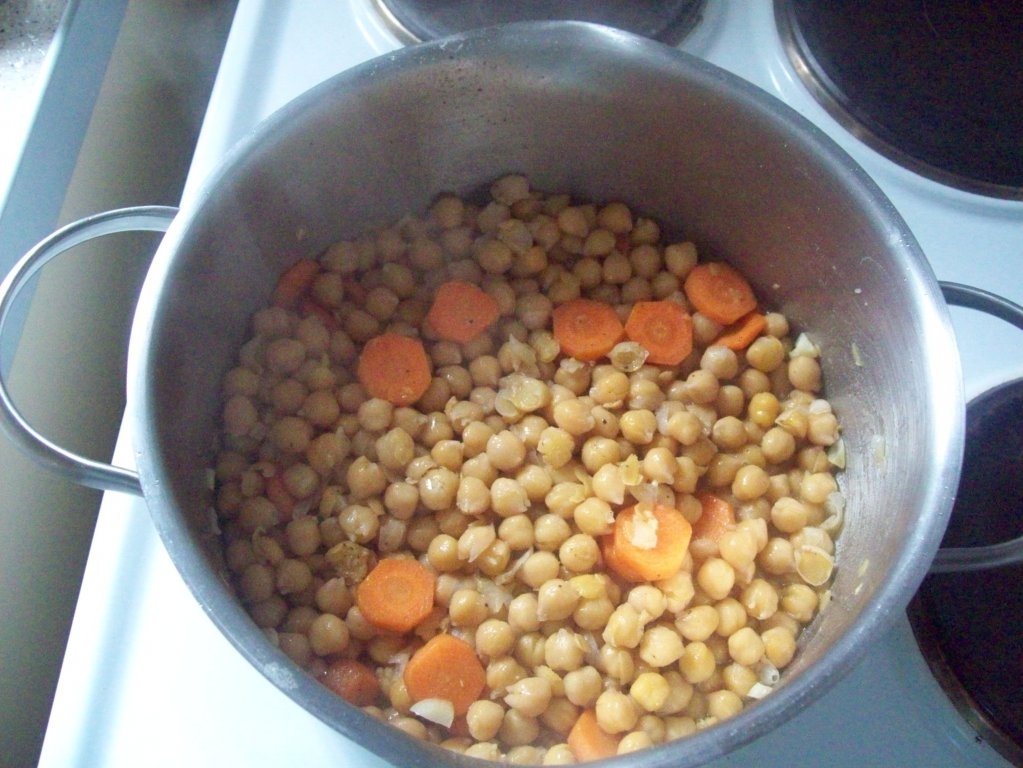 Sardine prajite cu naut