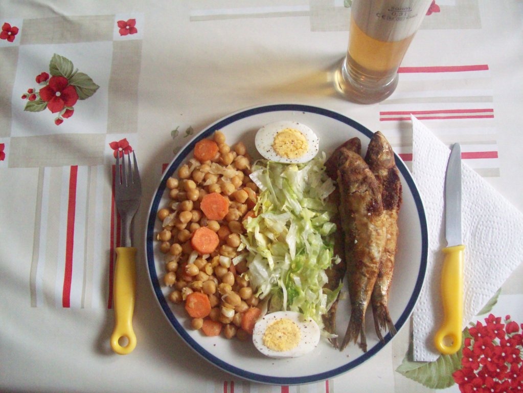 Sardine prajite cu naut