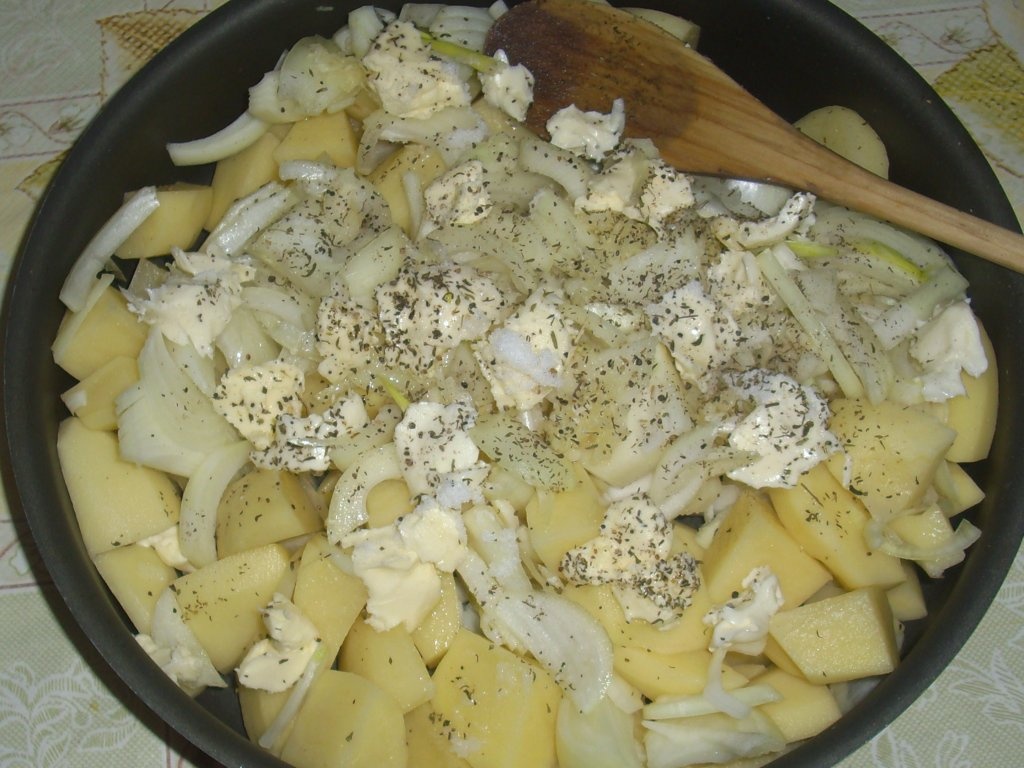 Cartofi copti cu cimbru