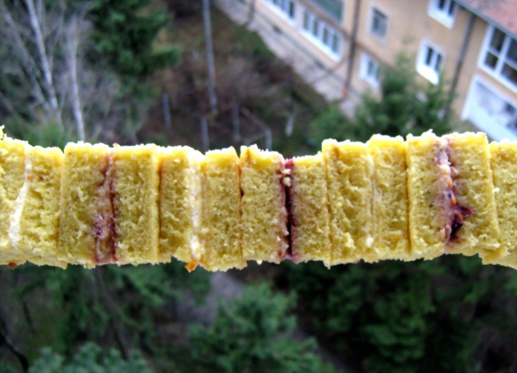 Prajiturele fara zahar cu gem dietetic si crema