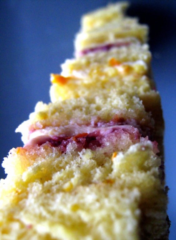 Prajiturele fara zahar cu gem dietetic si crema