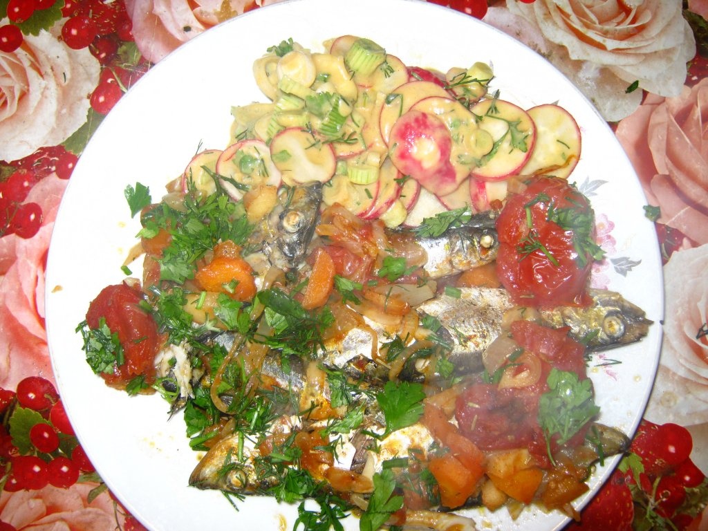 Hering la cuptor cu salata