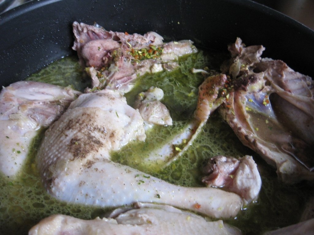 Pilaf cu carne de gaina si ardei copti