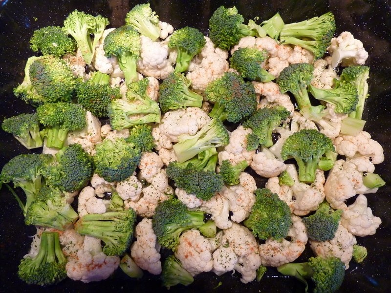 Placinta cu brocoli si conopida