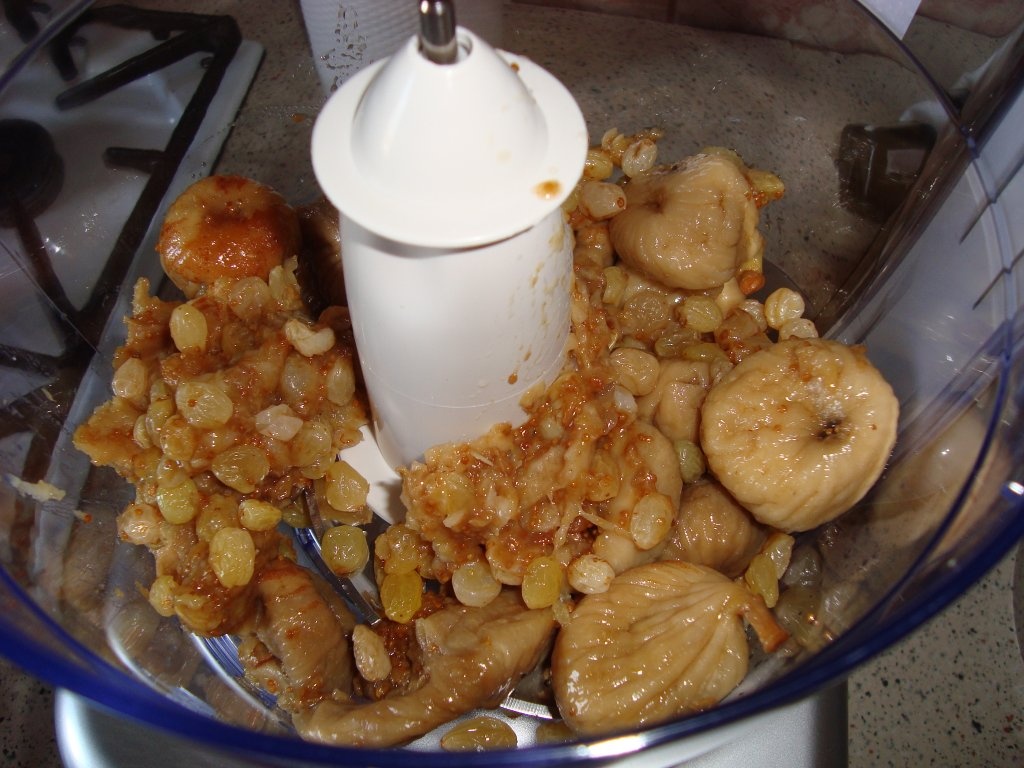 Salata de stafide, mere si smochine