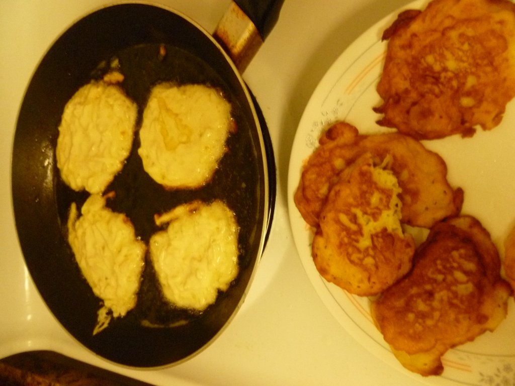 Clatite cu mere, Apple Pancakes