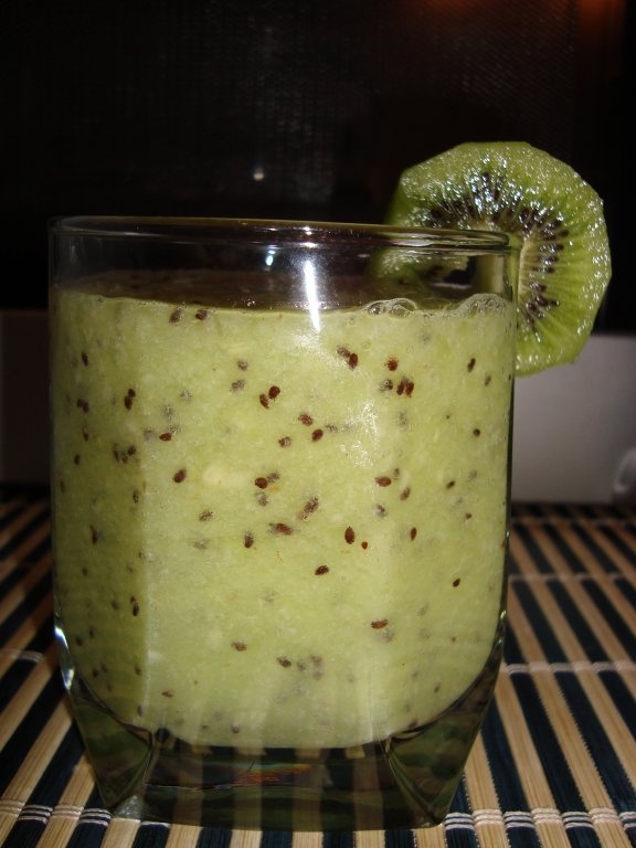 Suc de kiwi cu banane