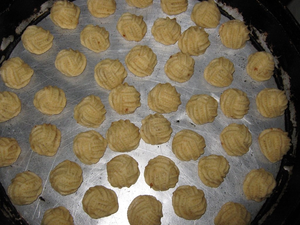 "Mamool"- Prajituri arabesti de Sarbatori