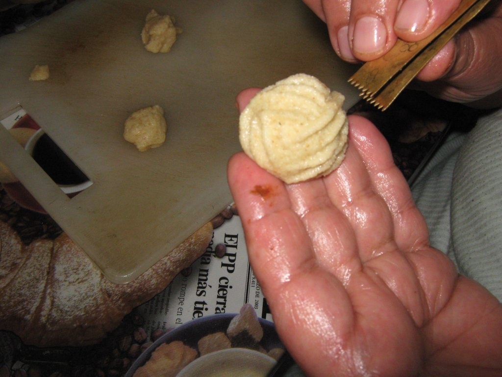 "Mamool"- Prajituri arabesti de Sarbatori