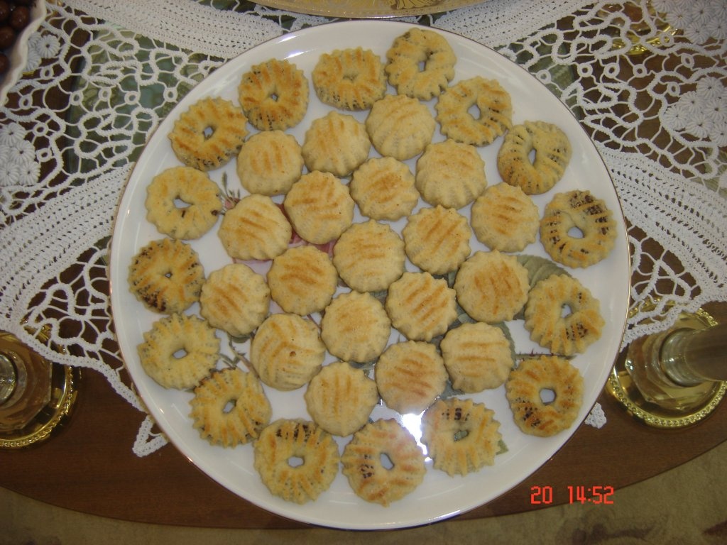 "Mamool"- Prajituri arabesti de Sarbatori