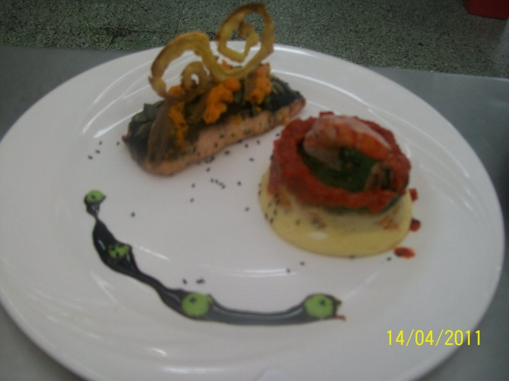 Somon in crusta de masline