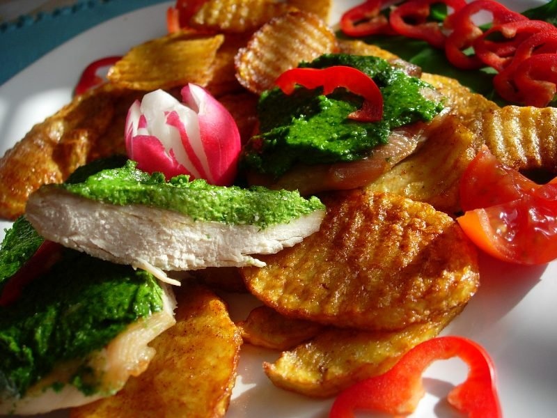 Gratare de pui cu pasta de leurda