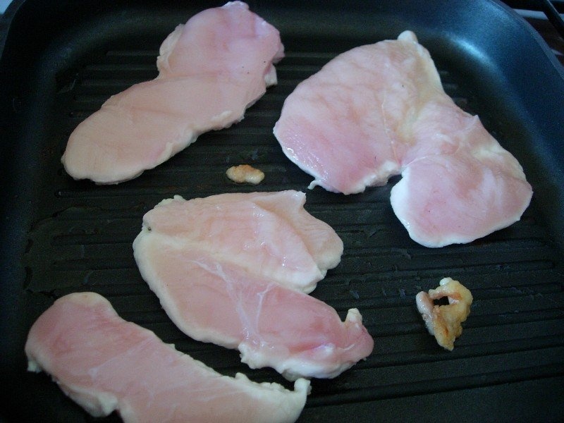 Gratare de pui cu pasta de leurda