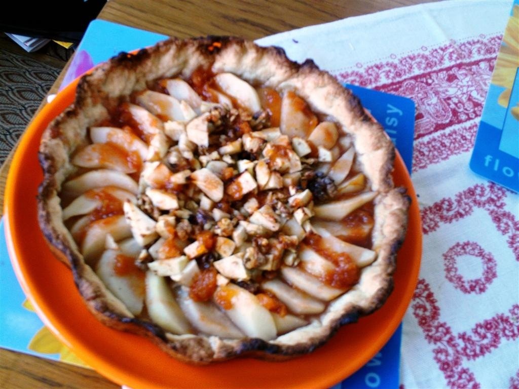 Tarta cu mere, nuci si pere