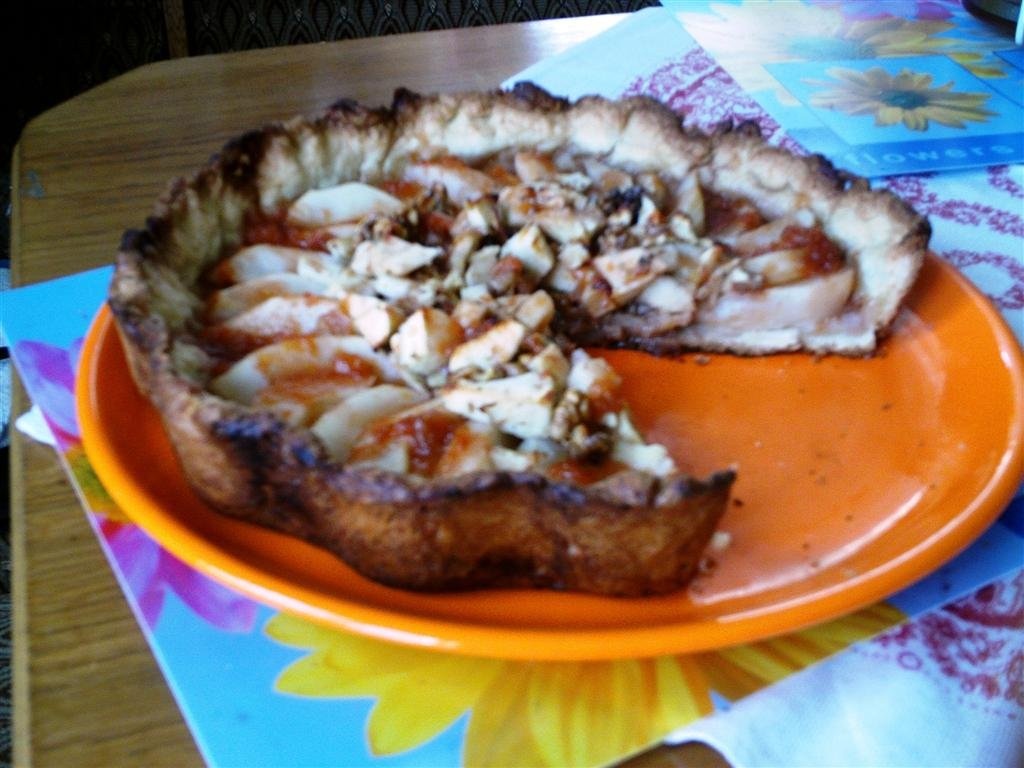 Tarta cu mere, nuci si pere