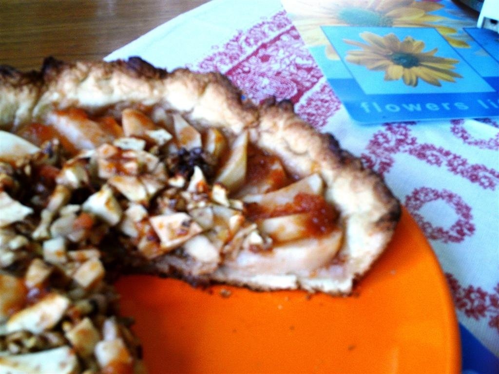 Tarta cu mere, nuci si pere