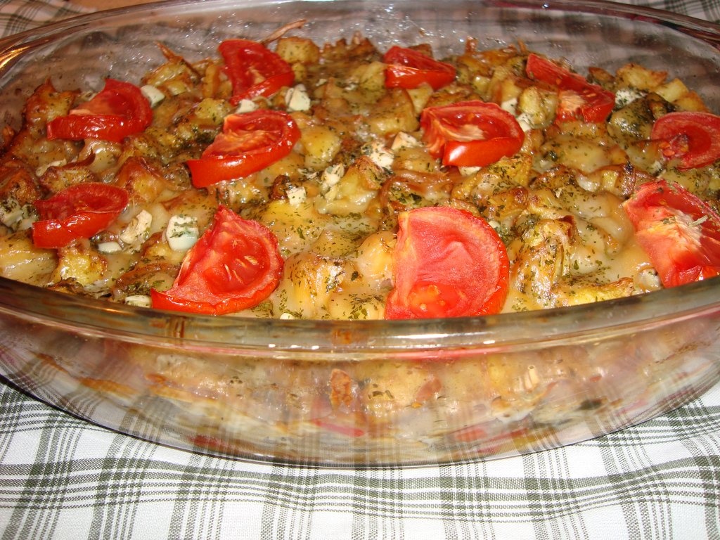 Cartofi cu ciuperci la cuptor