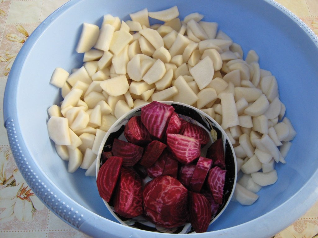 Micul dejun arab-5.Ridichi albe murate( pentru Ade)