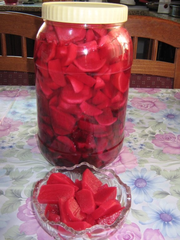 Micul dejun arab-5.Ridichi albe murate( pentru Ade)