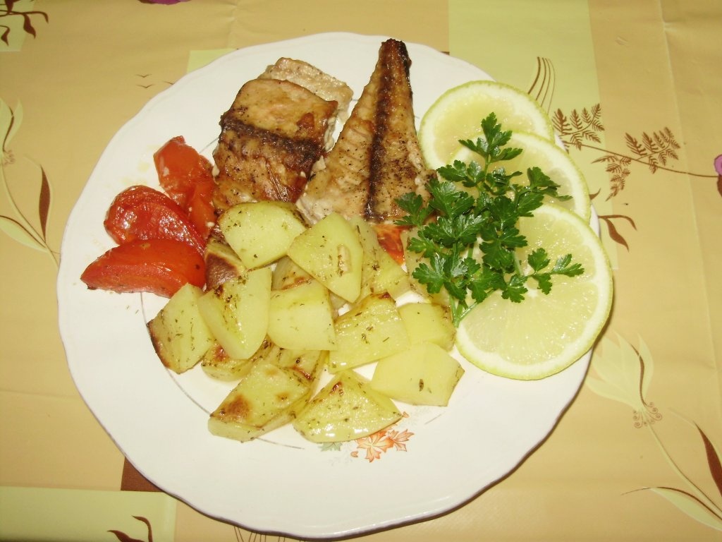 Peste cu cartofi la cuptor