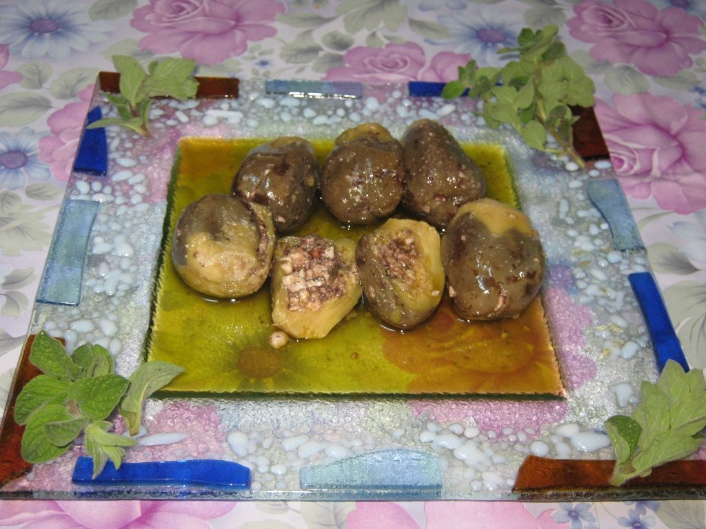 Micul dejun arab-6."Maqdus": vinete umplute in ulei de masline