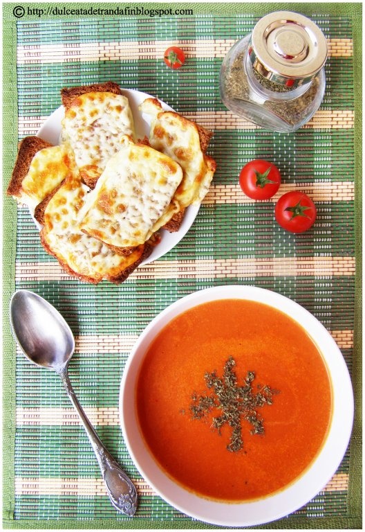 Supa crema de rosii cu mascarpone