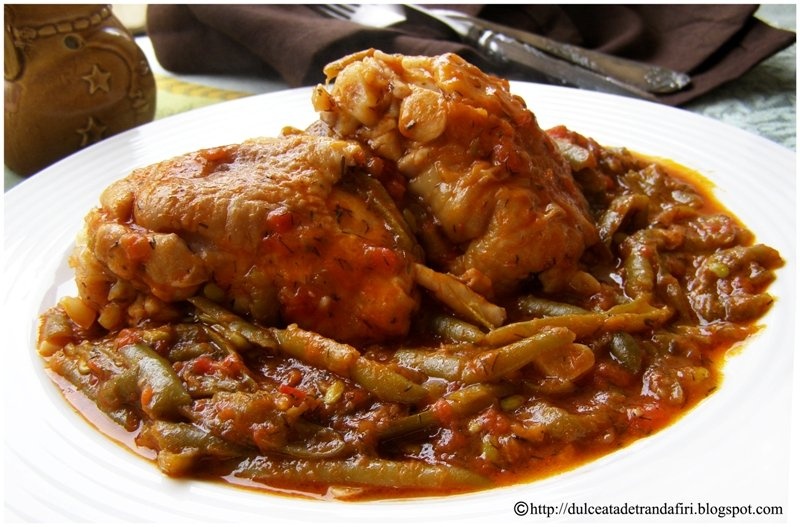 Mancare de pui cu fasole verde