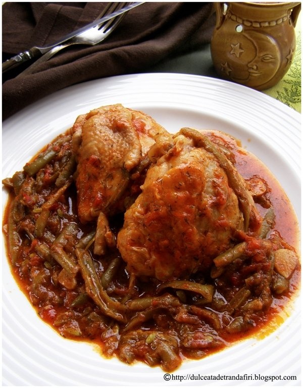 Mancare de pui cu fasole verde