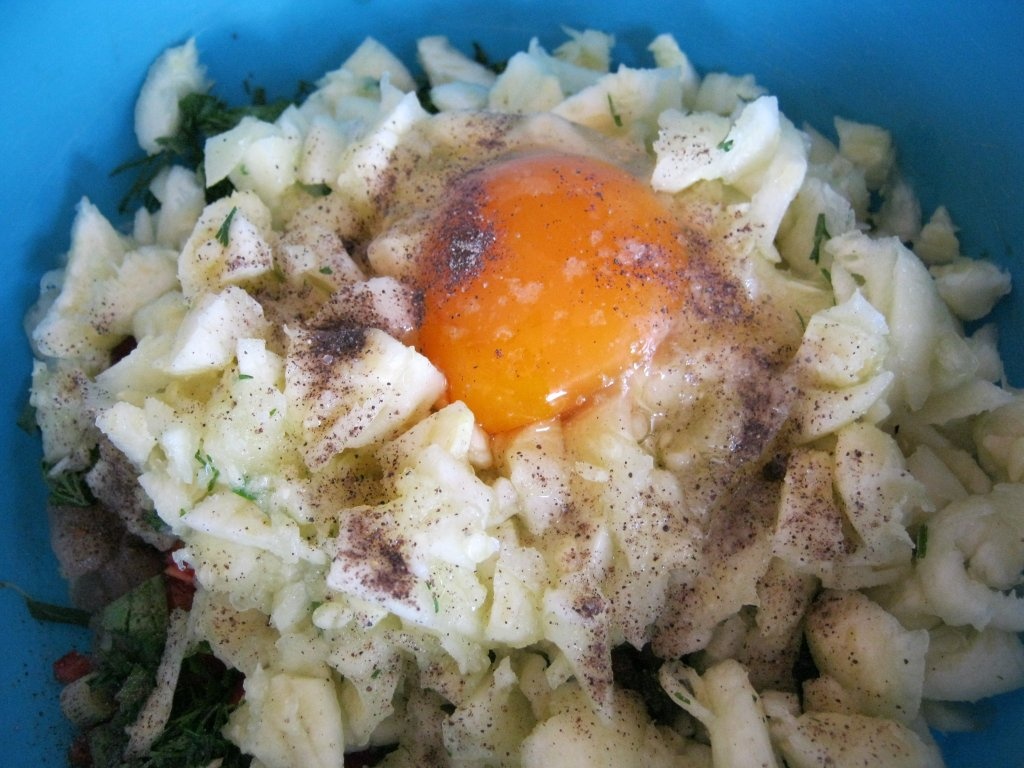 Dovlecei umpluti cu carne de pui