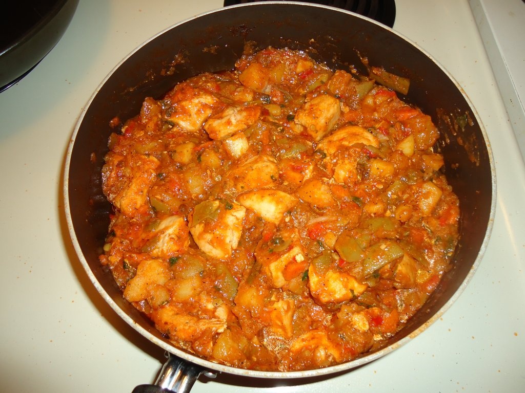 Ghiveci de legume cu piept de pui