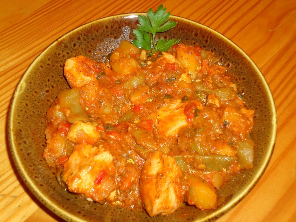 Ghiveci de legume cu piept de pui