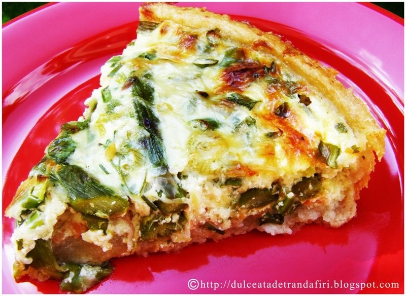 Tarta cu sparanghel si somon fumé