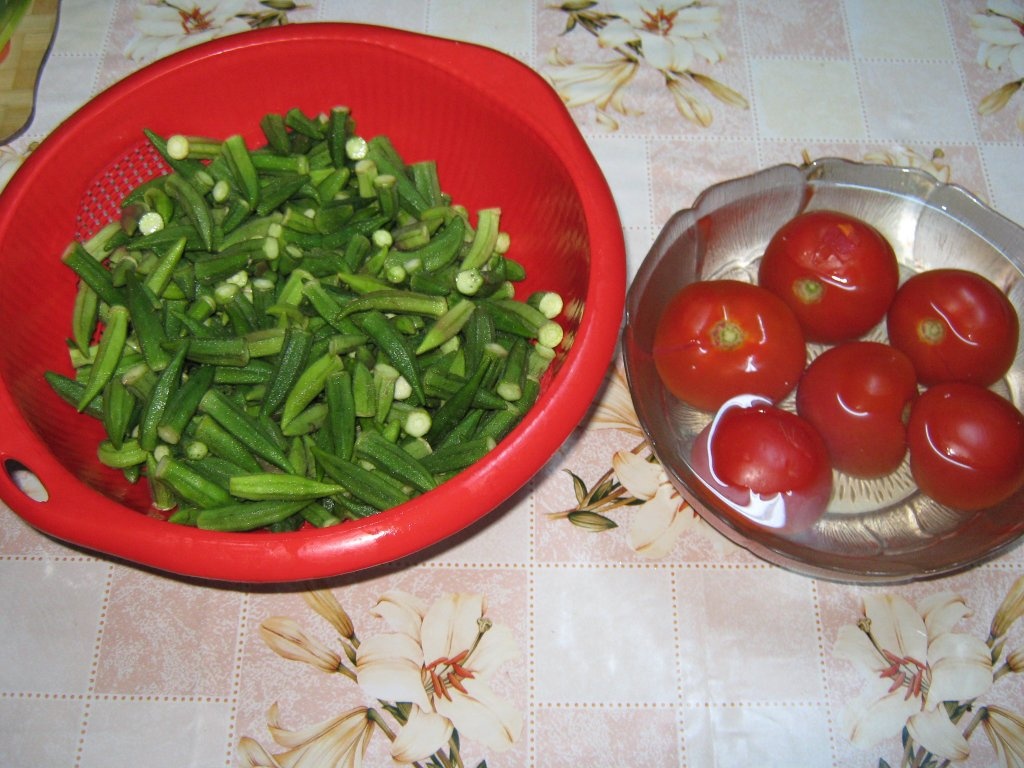 Salata de bame-reteta araba