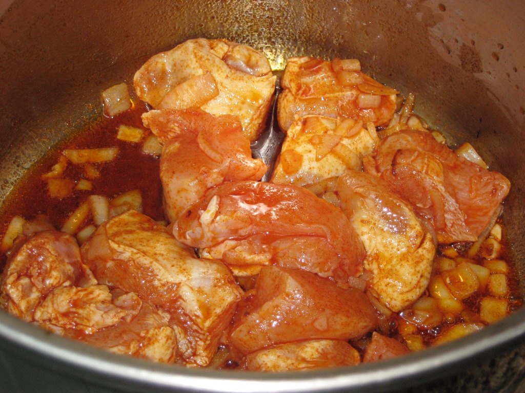 Tocanita din piept de pui