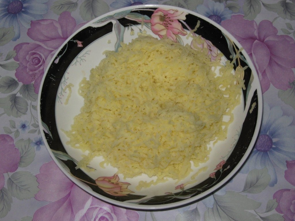 Salata de laptuci cu cartofi si oua