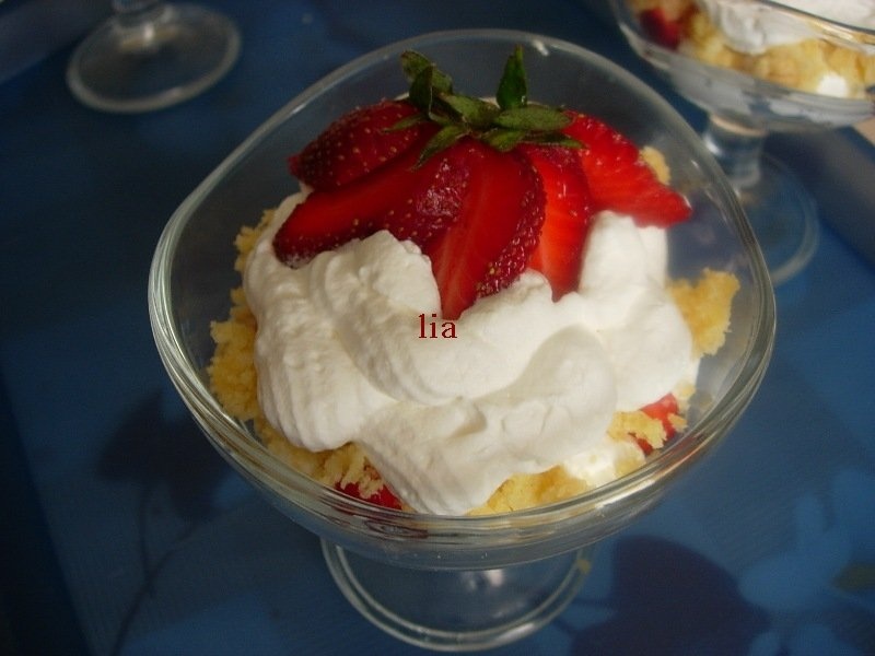 Desert rapid, cu capsune