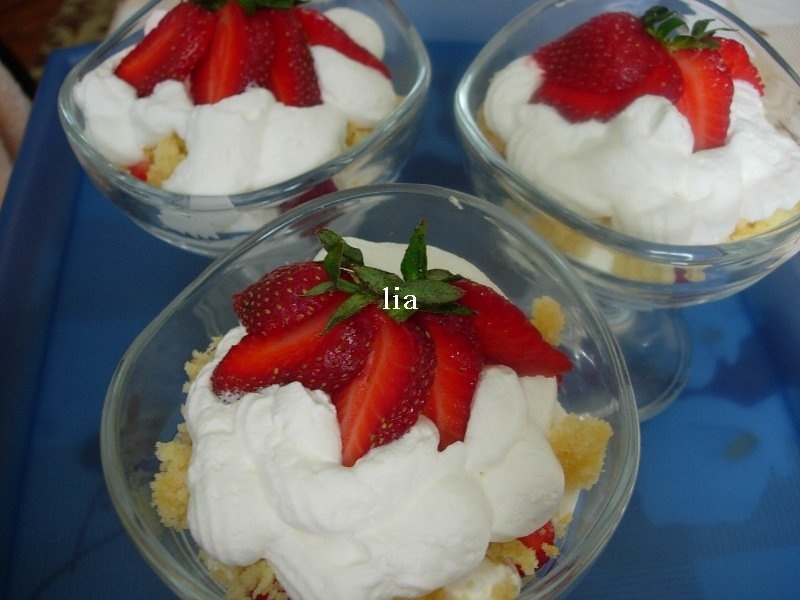 Desert rapid, cu capsune