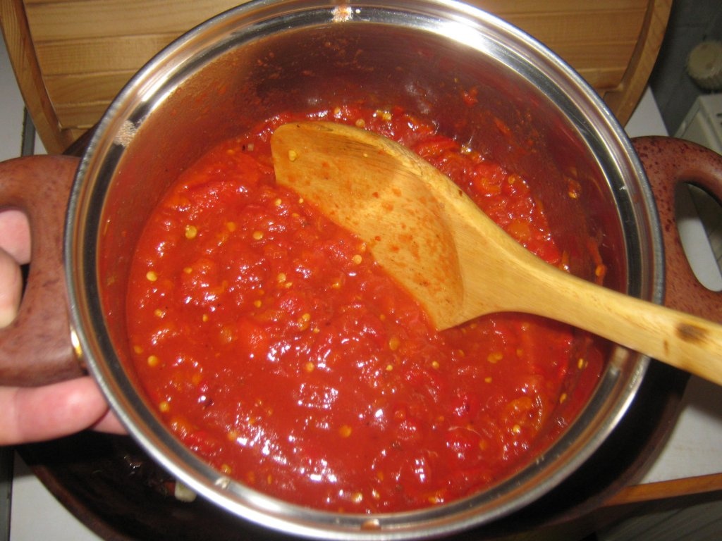 Ciolan afumat pe pat de legume