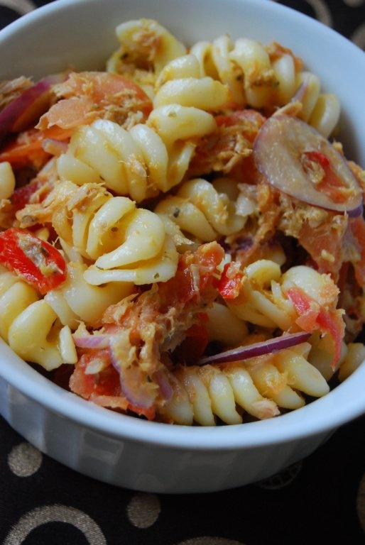 Salata de paste cu ton