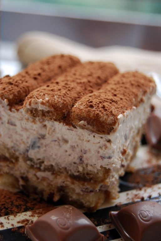 Tiramisu cu cirese