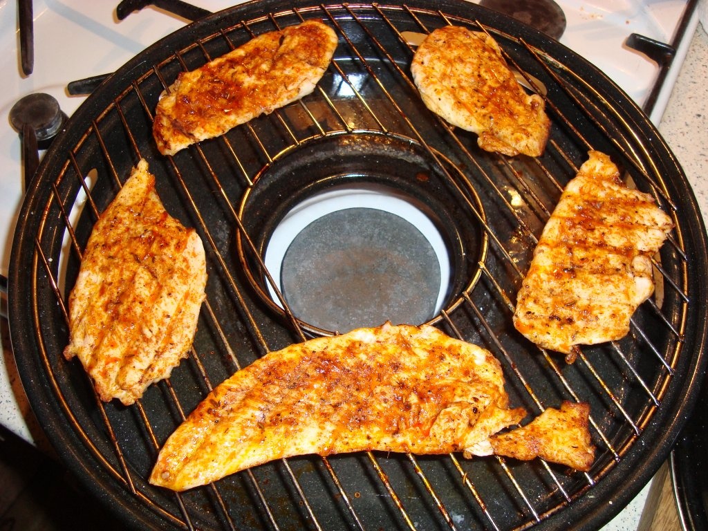 Piept de pui la gratar