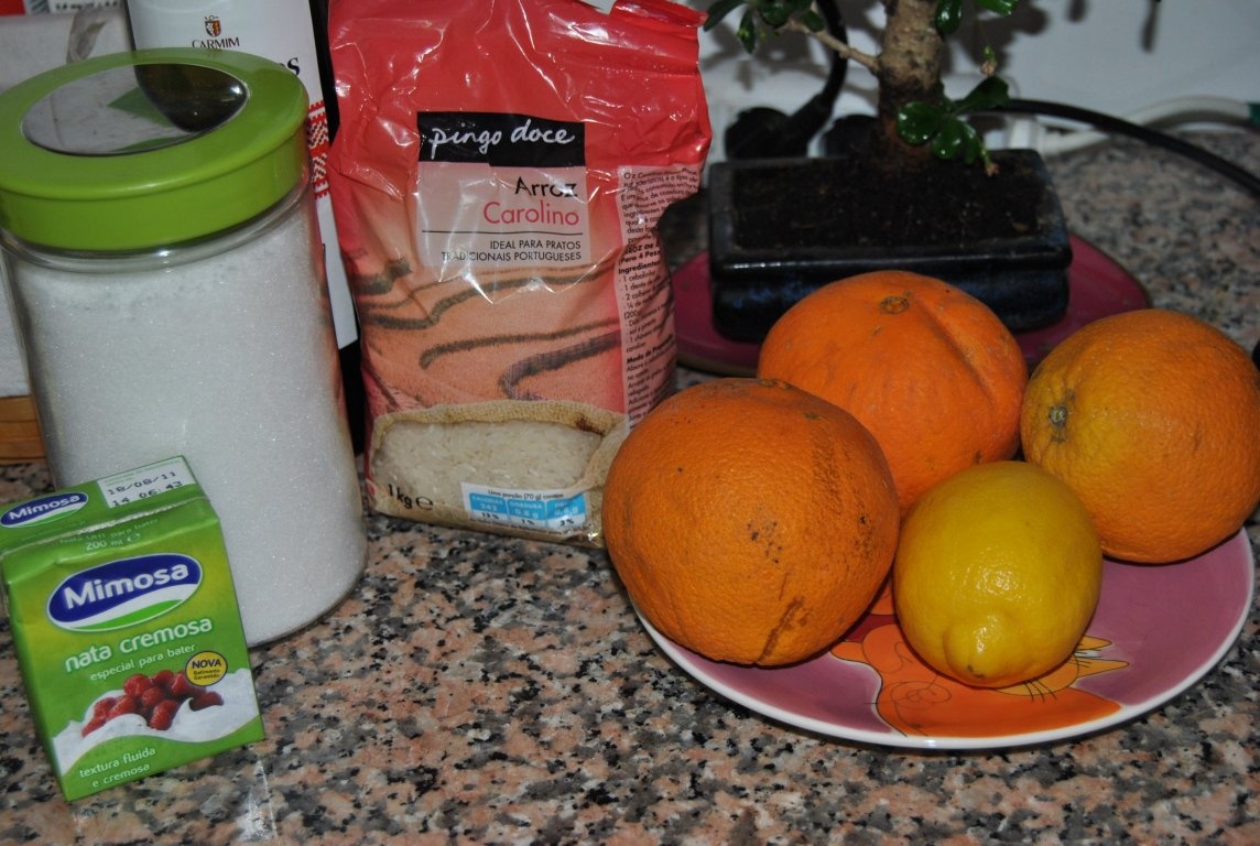 Portocale umplute cu orez dulce si friscã