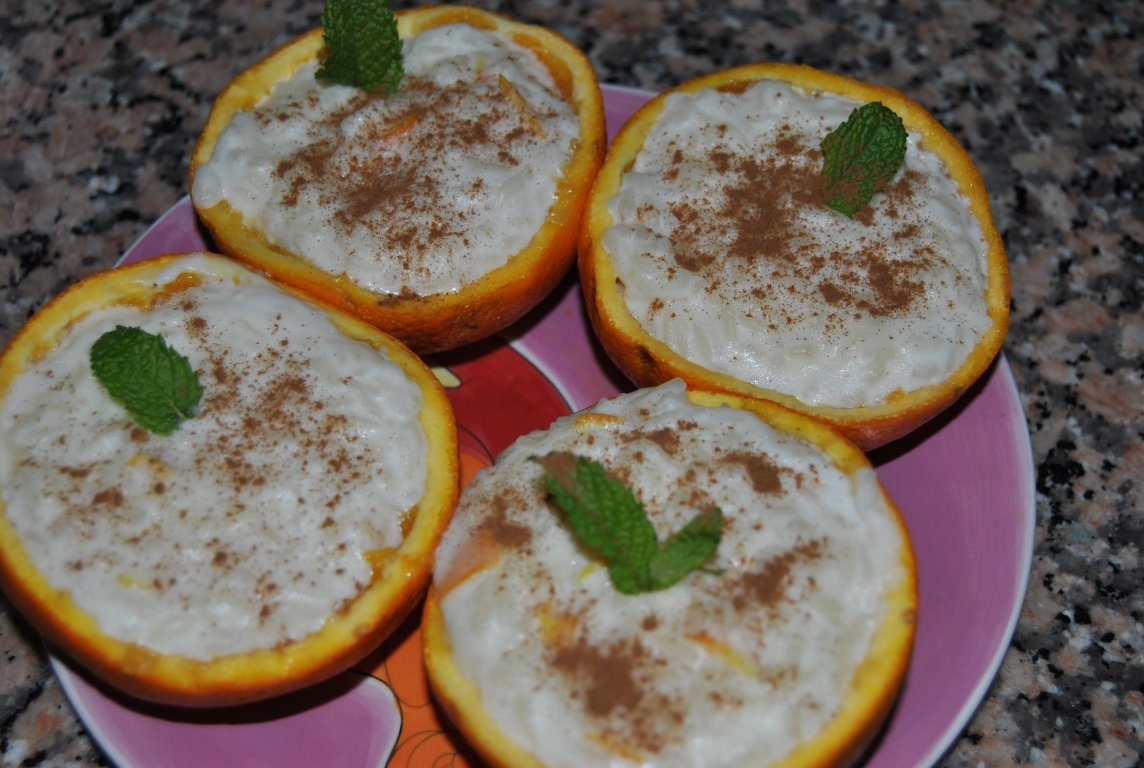Portocale umplute cu orez dulce si friscã