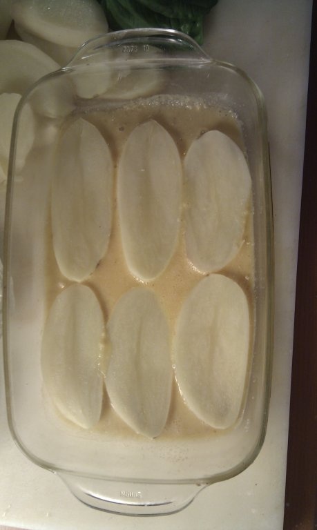 Omleta cu cartofi si busuioc la cuptor