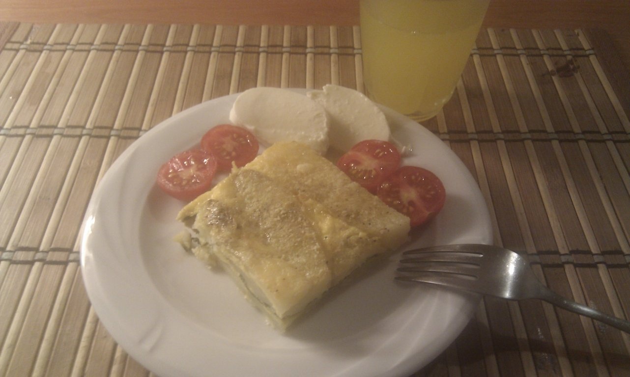 Omleta cu cartofi si busuioc la cuptor